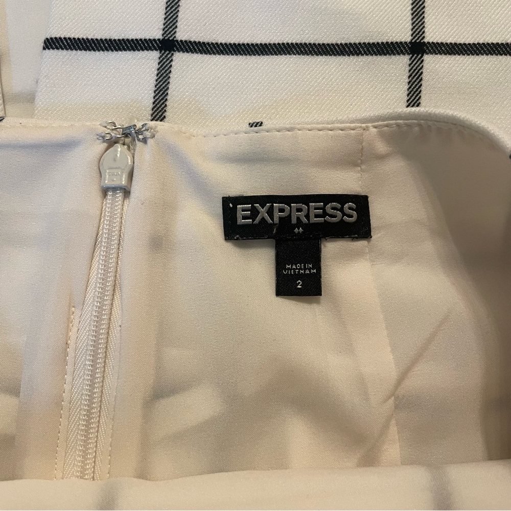 Express Women’s Cream and Black High Waisted Pencil Skirt - Picture 7 of 8